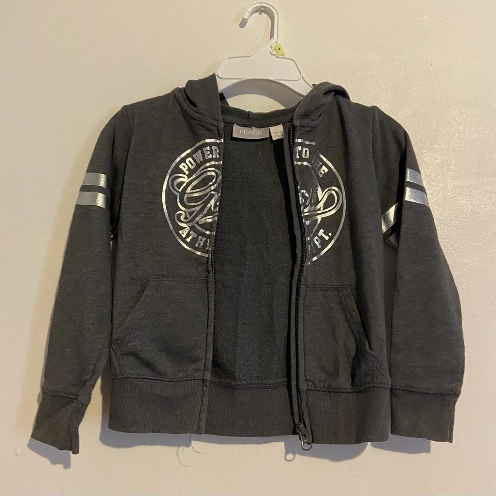 The Children’s Place Hoodie Xs 4